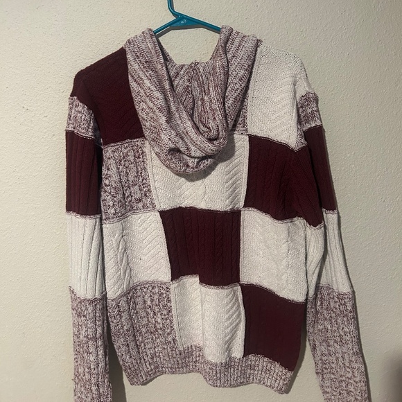 Sweater - Picture 3 of 3